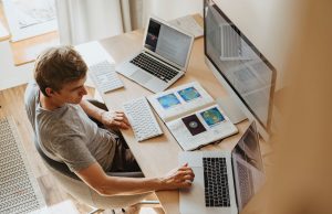Revolutionizing Education: The Impact of AI in the Classroom Revolutionizing Education: The Impact of AI in the Classroom