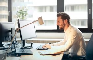 High-Ticket Affiliate Marketing Niches: Where the Big Bucks Are (And How to Find Your Sweet Spot) High-Ticket Affiliate Marketing Niches